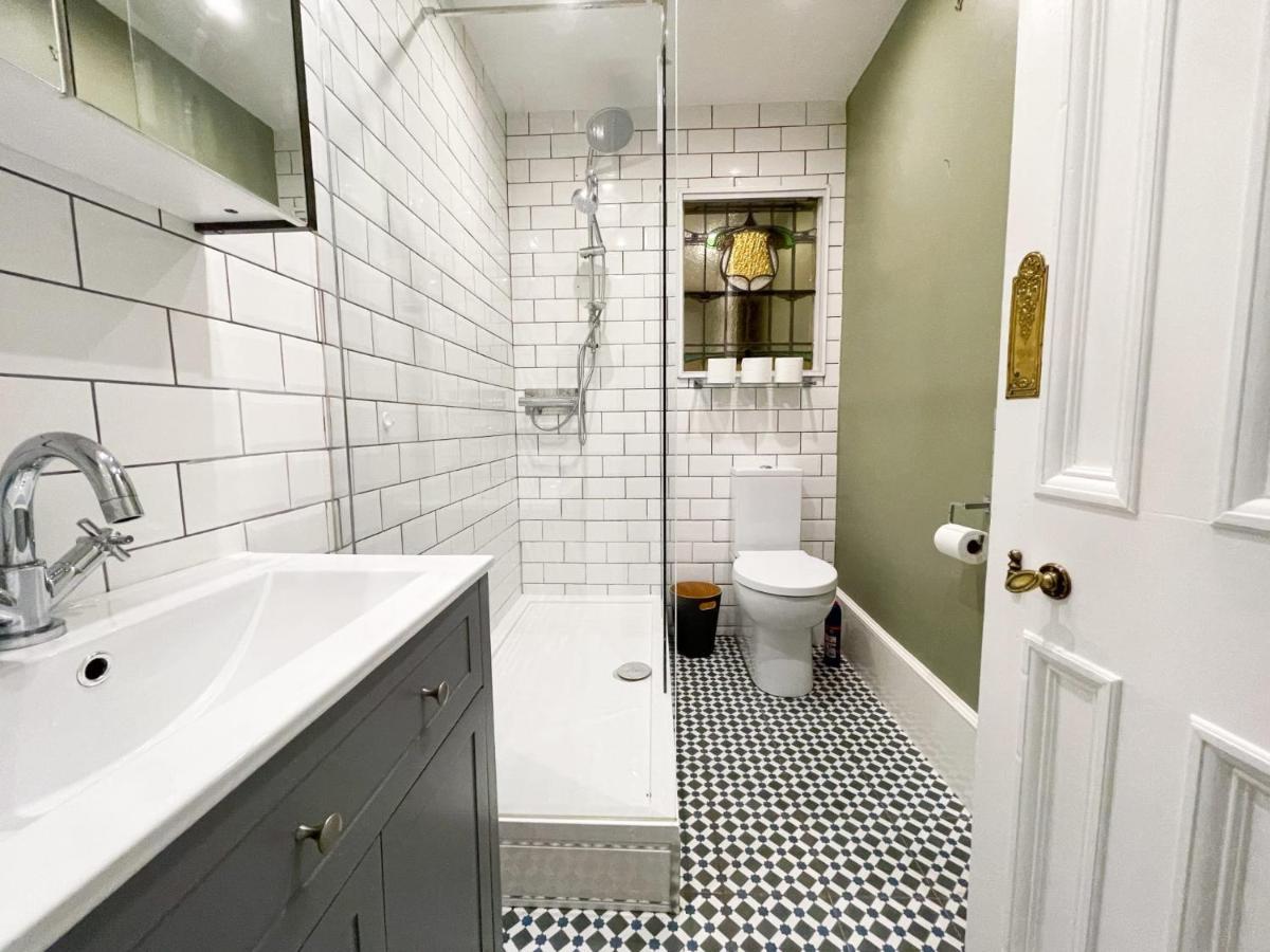 1 Bed Character Filled Glasgow Apartment Εξωτερικό φωτογραφία