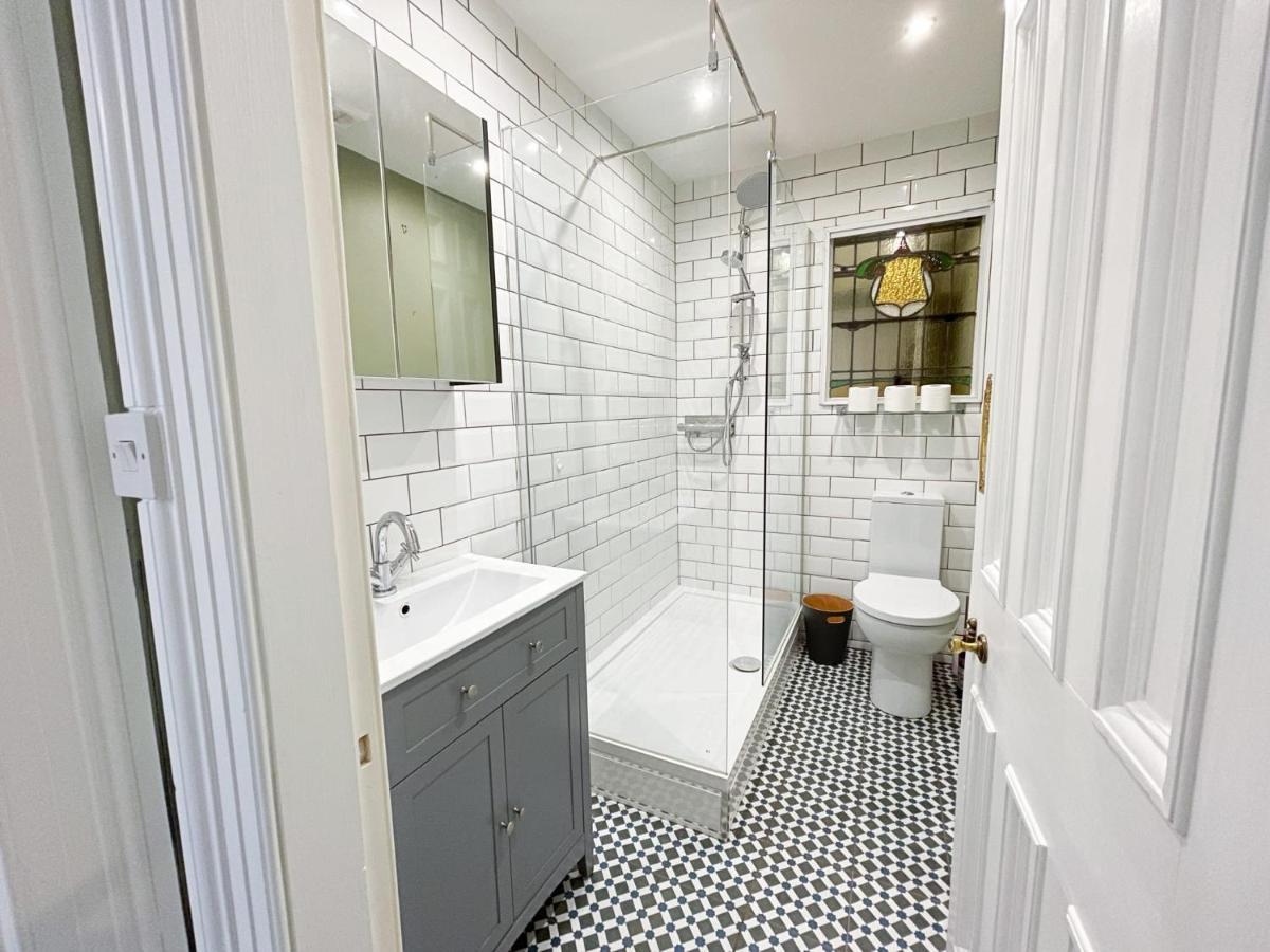 1 Bed Character Filled Glasgow Apartment Εξωτερικό φωτογραφία