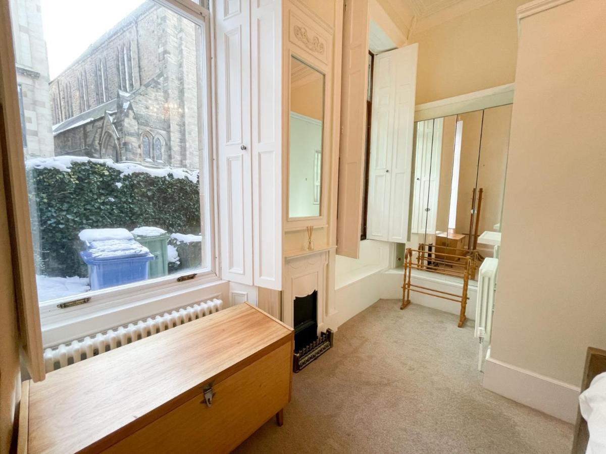 1 Bed Character Filled Glasgow Apartment Εξωτερικό φωτογραφία